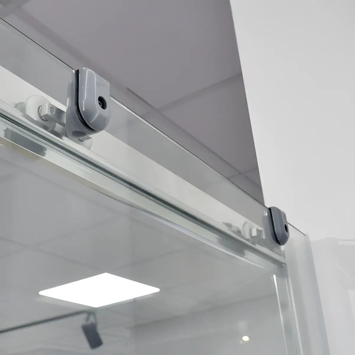 Usa De Dus Art 160-180cm Outlet, Latime Ajustabila, Sticla Securizata 6mm, Profil Aluminiu Cromat-Diplon