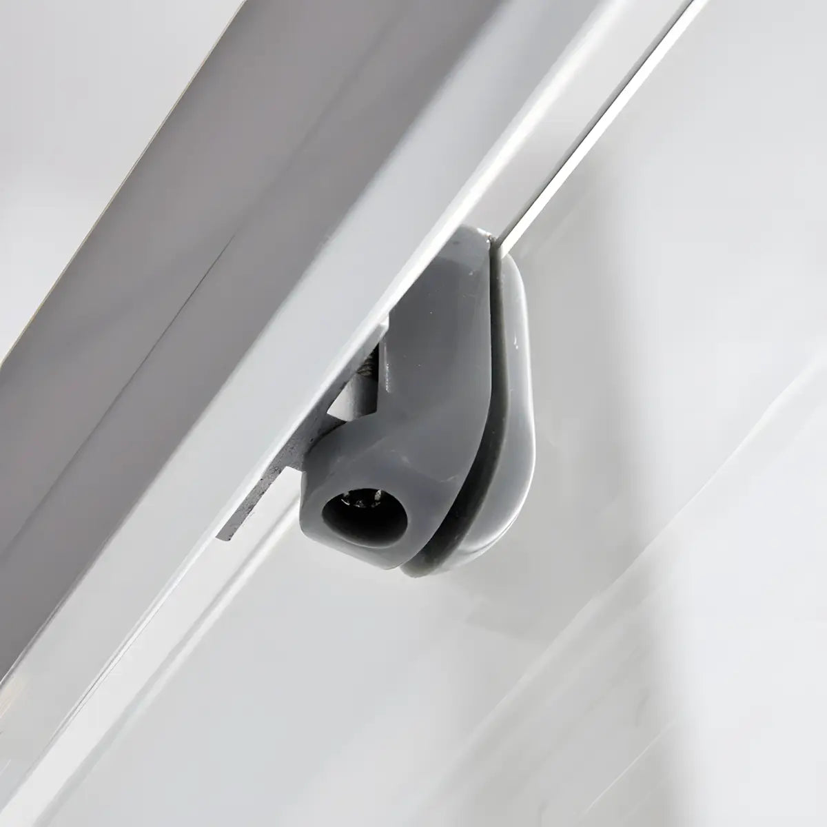 Usa De Dus Art 160-180cm Outlet, Latime Ajustabila, Sticla Securizata 6mm, Profil Aluminiu Cromat-Diplon